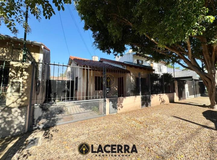 Casa · 156m² · 5 Ambientes · 3 Cocheras