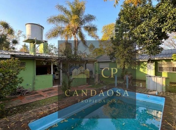 Casa · 83m² · 3 Ambientes · 2 Cocheras
