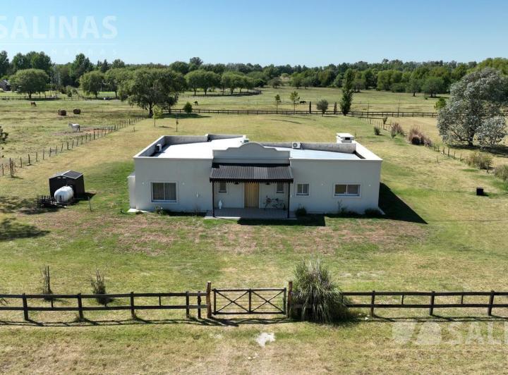 Casa · 210m² · 6 Ambientes