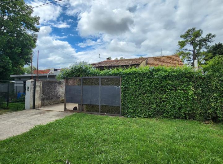 Casa · 73m² · 3 Ambientes · 1 Cochera