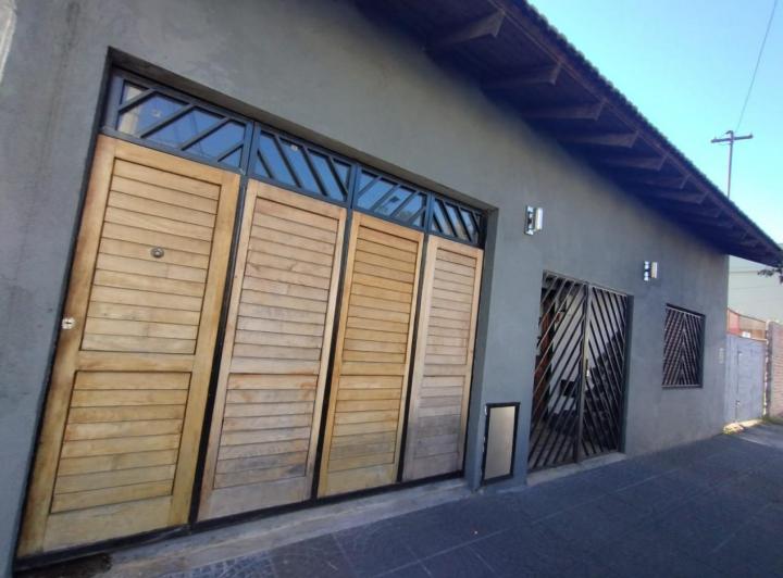 Casa · 150m² · 5 Ambientes