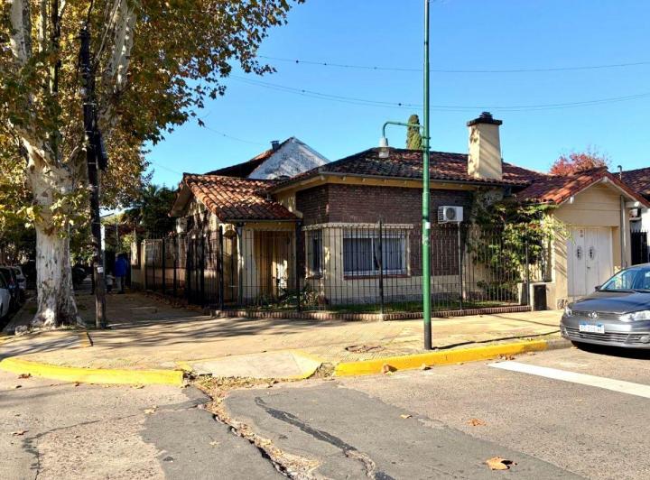 Casa · 117m² · 3 Ambientes · 1 Cochera