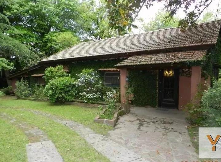 Casa · 200m² · 4 Ambientes