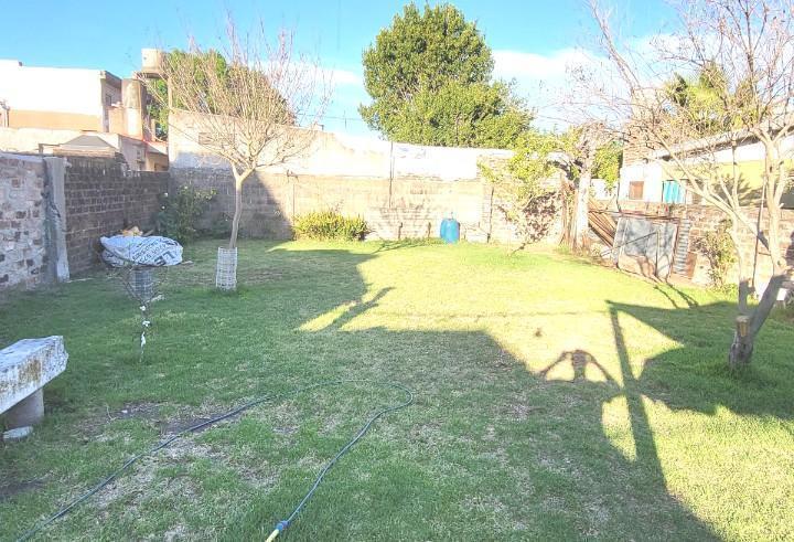 Casa · 100m² · 4 Ambientes · 1 Cochera