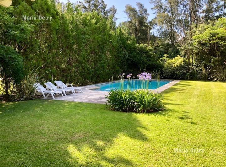 Casa · 160m² · 4 Ambientes