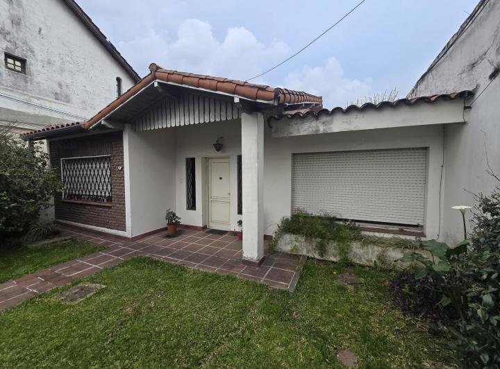Casa · 100m² · 3 Ambientes · 1 Cochera