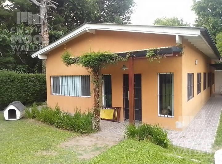 Casa · 120m² · 2 Ambientes · 2 Cocheras