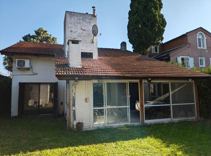 Casa · 148m² · 5 Ambientes · 1 Cochera