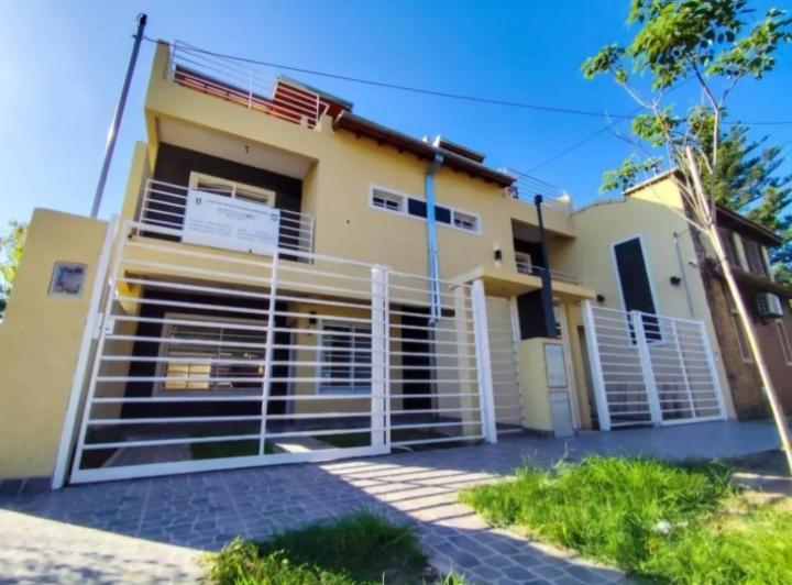 Casa · 133m² · 4 Ambientes · 1 Cochera