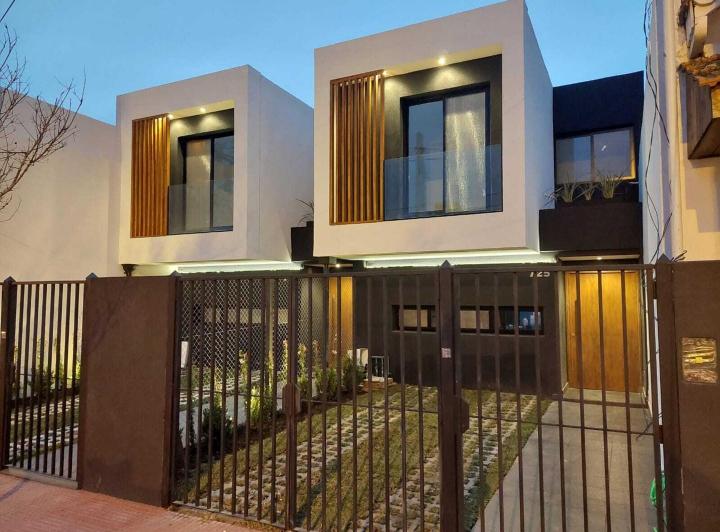 Casa · 125m² · 4 Ambientes · 1 Cochera