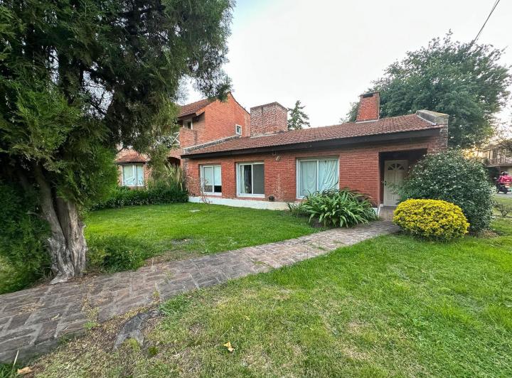 Casa · 127m² · 4 Ambientes