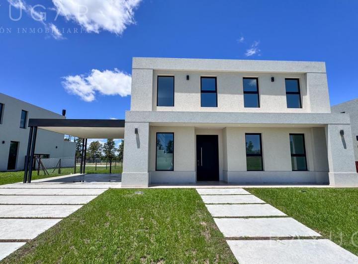 Casa · 218m² · 5 Ambientes