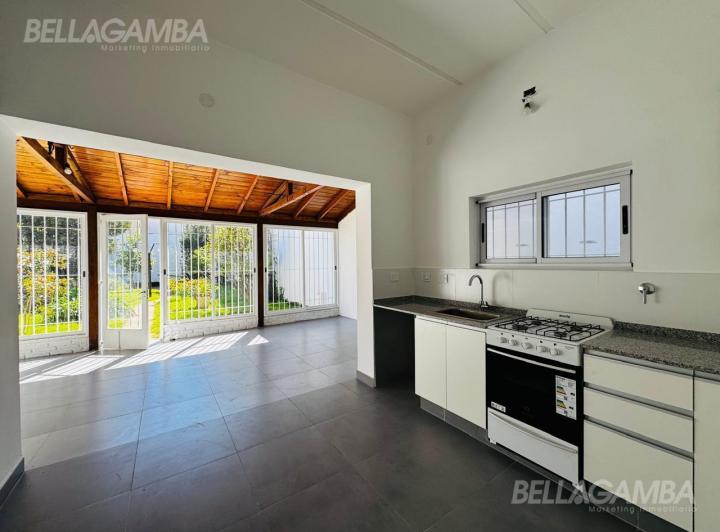 Casa · 102m² · 4 Ambientes