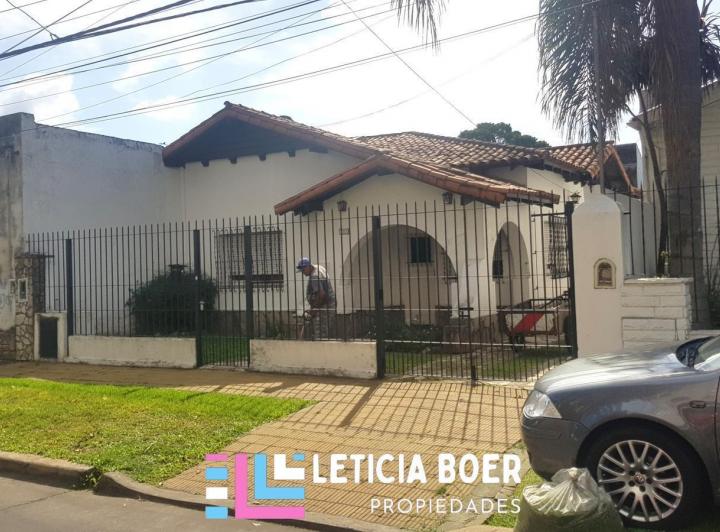 Casa · 130m² · 4 Ambientes · 1 Cochera