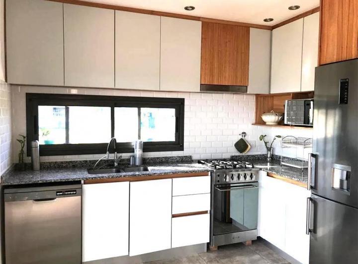 Casa · 150m² · 4 Ambientes · 2 Cocheras