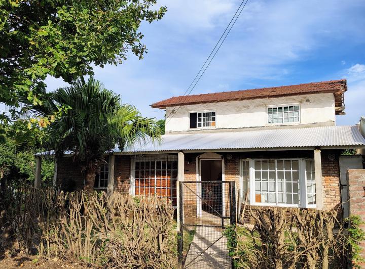 Casa · 90m² · 3 Dormitorios · 1 Cochera