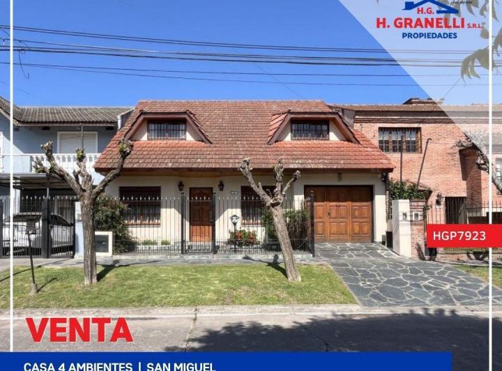 Casa · 236m² · 4 Ambientes · 1 Cochera