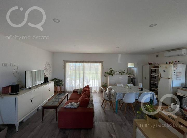 Casa · 145m² · 4 Ambientes · 1 Cochera