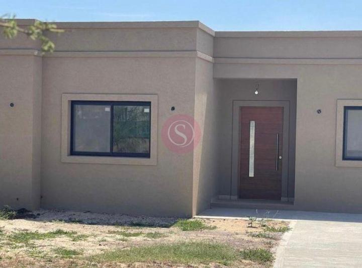 Casa · 120m² · 4 Ambientes · 1 Cochera