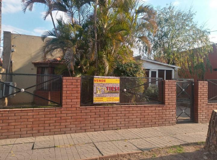 Casa · 130m² · 3 Dormitorios · 1 Cochera