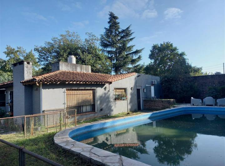 Casa · 130m² · 3 Ambientes · 3 Cocheras