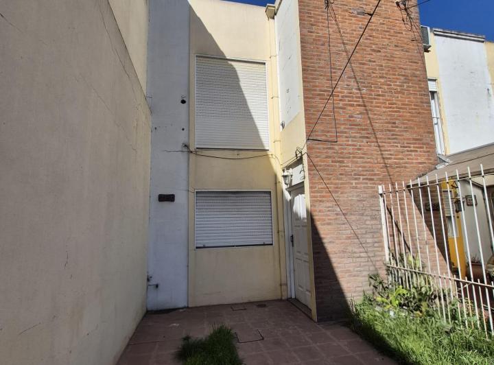 Casa · 75m² · 3 Ambientes · 1 Cochera