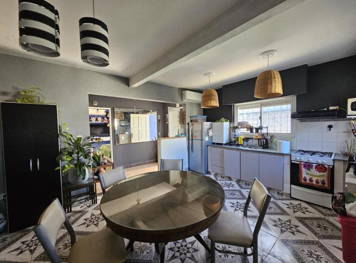 Casa · 100m² · 2 Ambientes