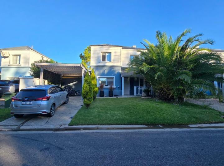 Casa · 119m² · 5 Ambientes · 1 Cochera