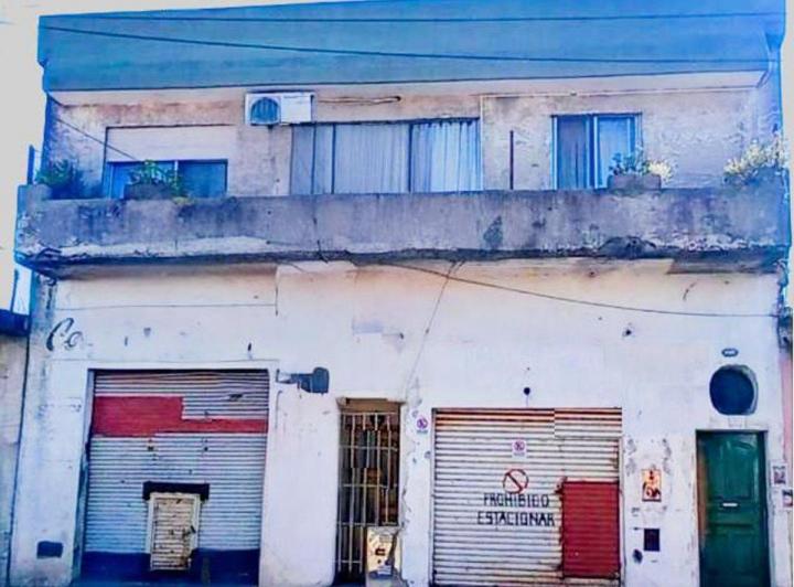 Casa · 252m² · 4 Ambientes · 1 Cochera