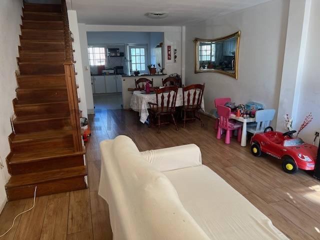 Casa · 158m² · 4 Ambientes · 1 Cochera