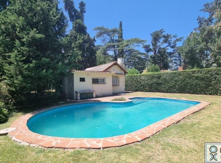 Casa · 55m² · 3 Ambientes · 1 Cochera