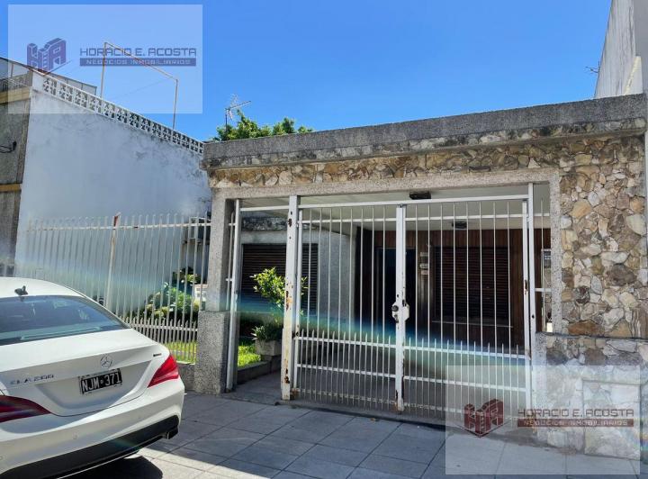 Casa · 80m² · 3 Ambientes · 1 Cochera