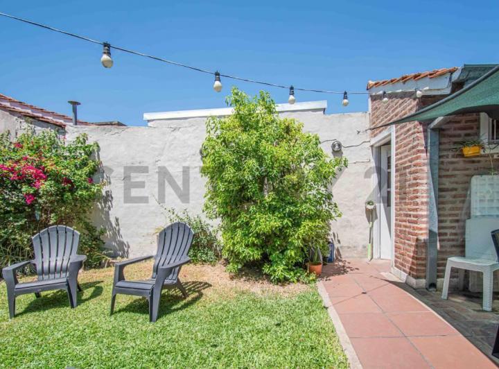 Casa · 78m² · 4 Ambientes · 1 Cochera
