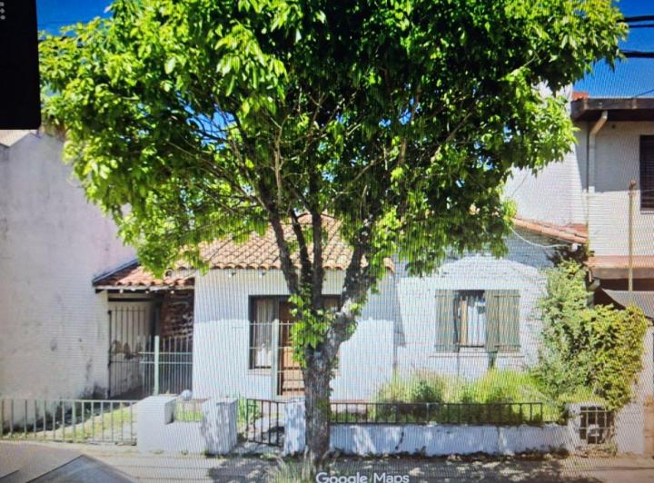 Casa · 80m² · 3 Ambientes · 1 Cochera