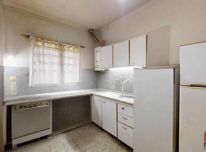 Casa · 140m² · 4 Ambientes · 1 Cochera