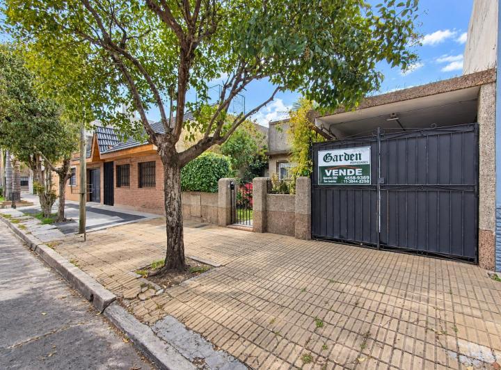 Casa · 100m² · 3 Ambientes · 1 Cochera