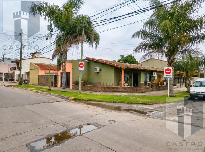 Casa · 132m² · 5 Ambientes · 1 Cochera