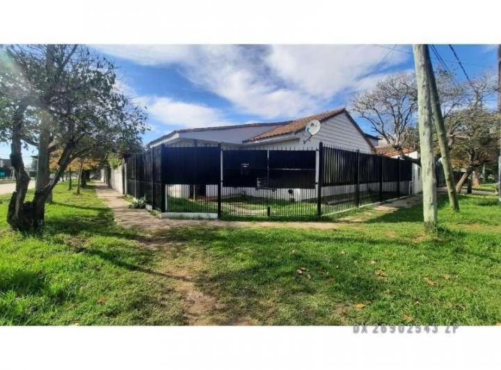 Casa · 136m² · 3 Ambientes · 1 Cochera