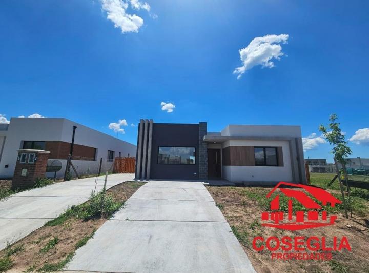 Casa · 130m² · 4 Ambientes