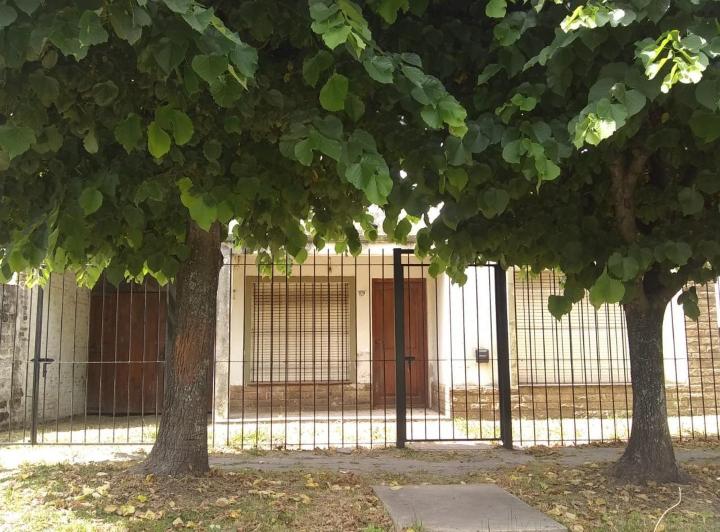 Casa · 119m² · 2 Ambientes · 1 Cochera