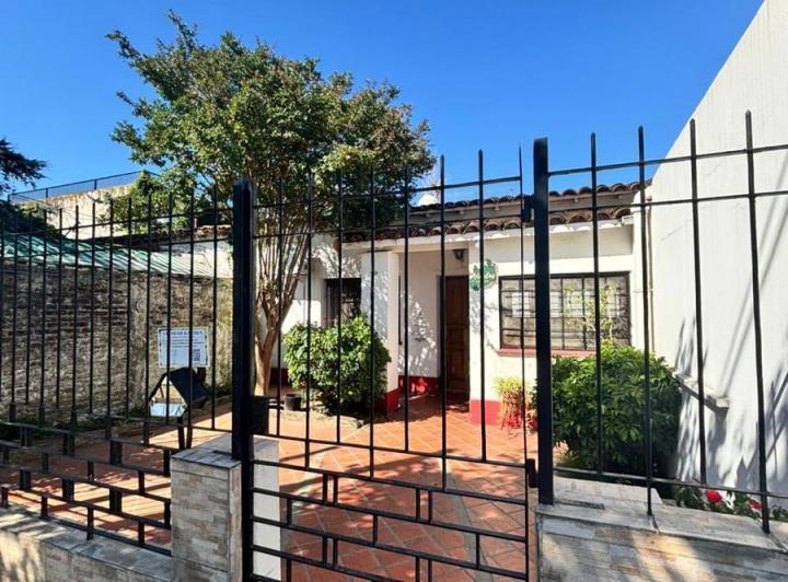 Casa · 180m² · 3 Ambientes · 1 Cochera