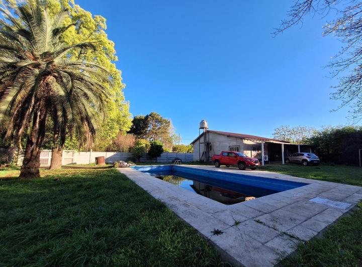 Casa · 300m² · 3 Ambientes · 3 Cocheras