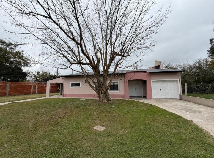 Casa · 154m² · 5 Ambientes · 2 Cocheras