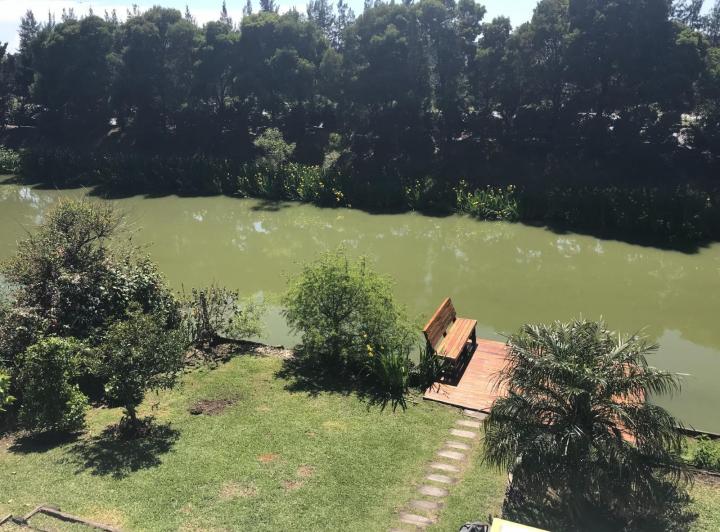 Casa · 250m² · 6 Cocheras