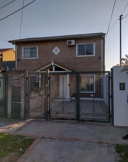 Casa · 55ha · 3 Ambientes · 1 Cochera