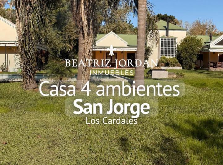 Casa · 300m² · 4 Ambientes · 1 Cochera