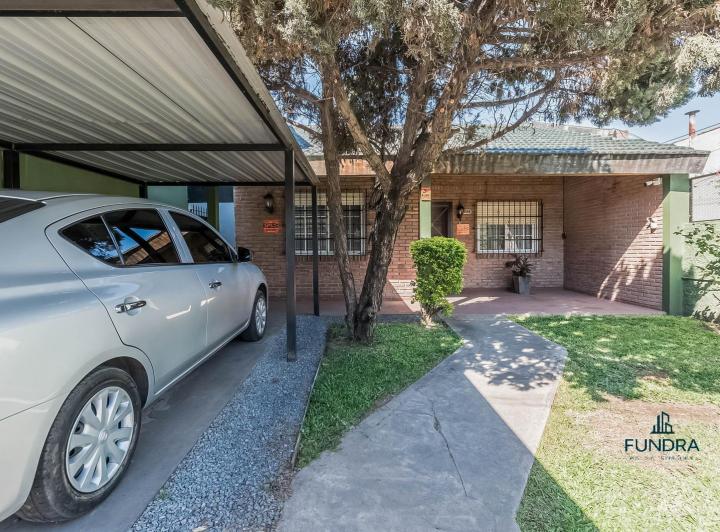 Casa · 128m² · 3 Ambientes · 1 Cochera
