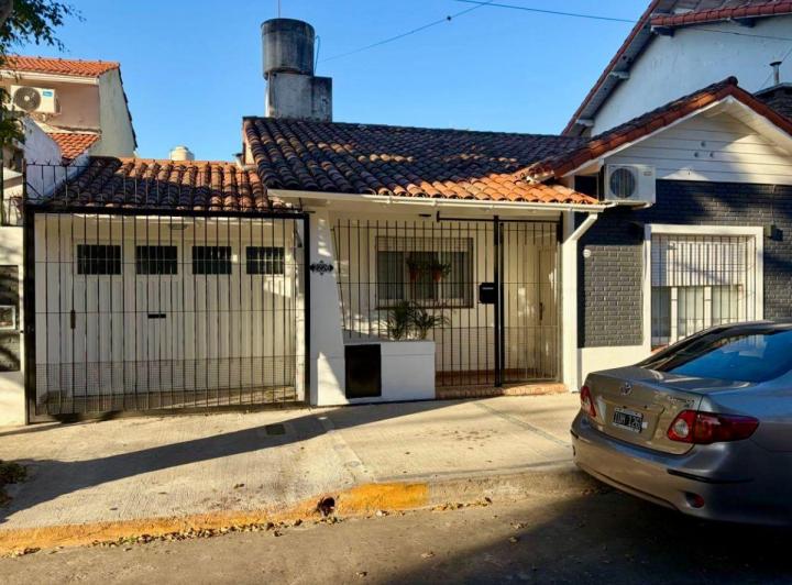 Casa · 115m² · 4 Ambientes · 1 Cochera
