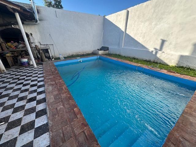 Casa · 92m² · 3 Ambientes · 1 Cochera