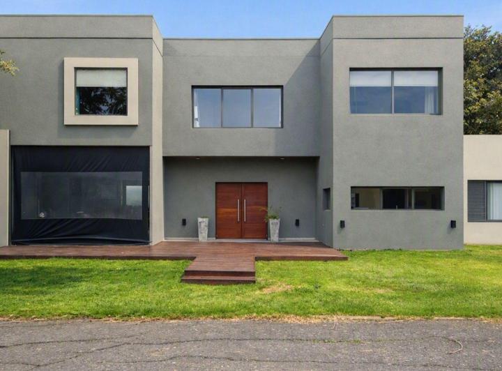 Casa · 134m² · 4 Ambientes · 1 Cochera